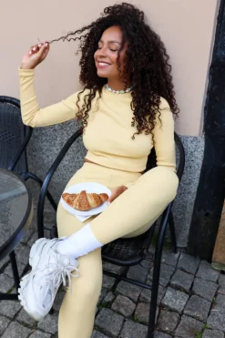 Bluzka Kisha Long Sleeve Banana
