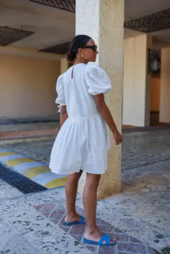 Sukienka Amara White
