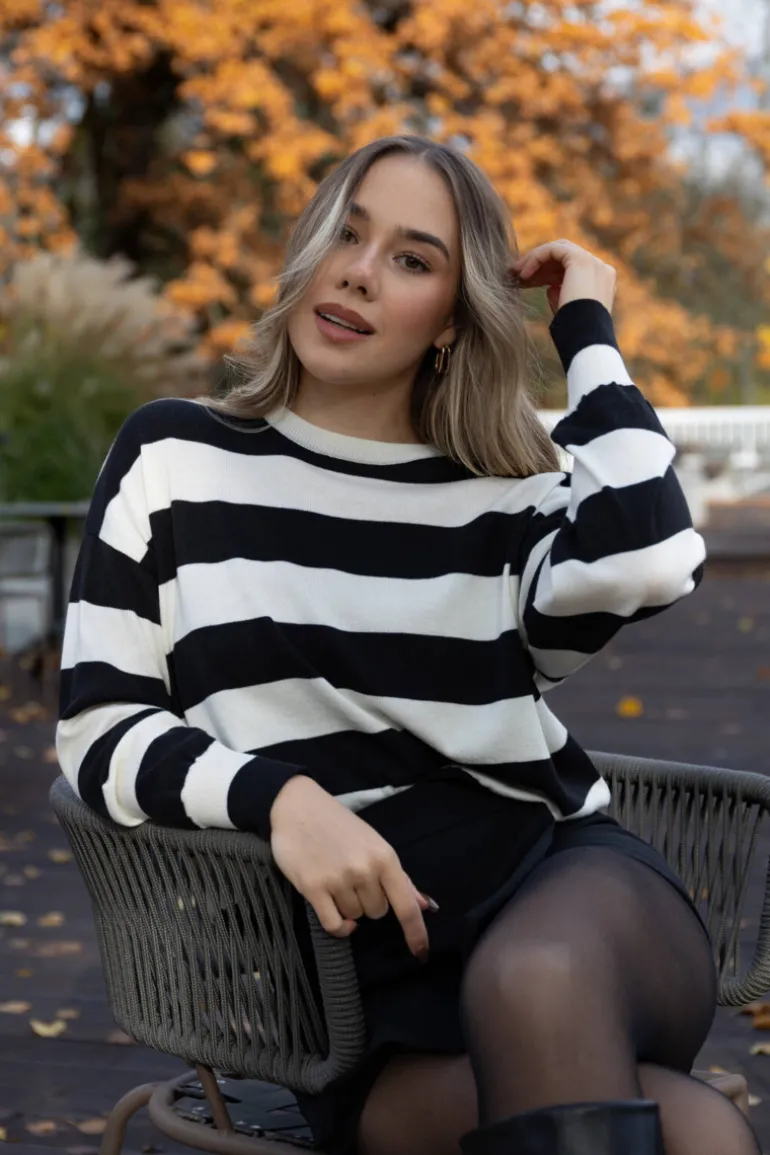 Sweter Lizzie Long Black - Natural